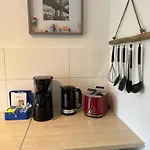 Monteur Atelier Appartement *